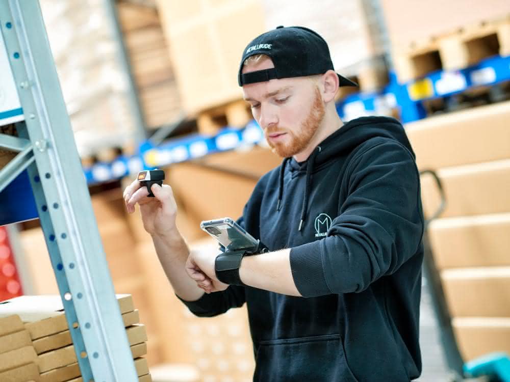 E-Commerce: Best-practice warehouse software solution for SMEs E-Commerce: Best-practice warehouse software solution for SMEs