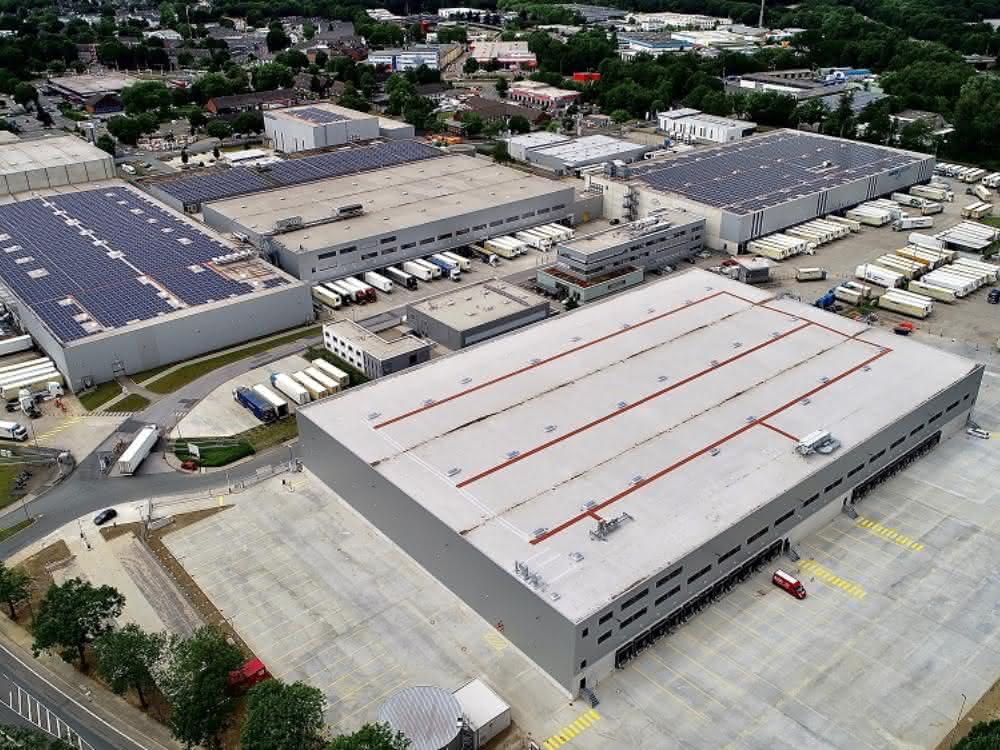 Nagel-Group: Refrigerated logistics hall in Bochum