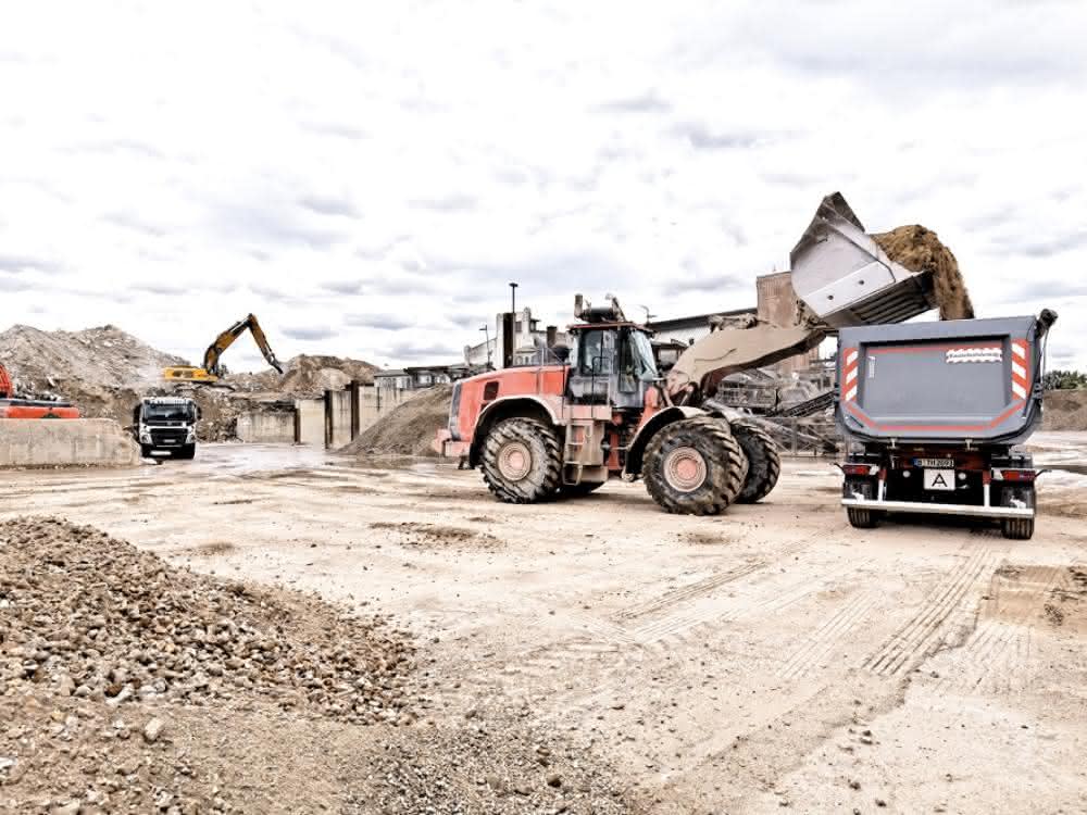 Abbruch und Recycling bei RWG in Berlin.