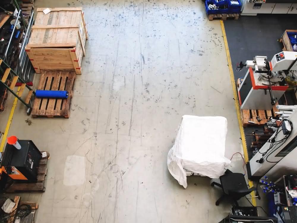 Indoor drone flight: On-board sensors replace GPS