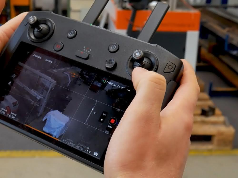 Indoor drone flight: On-board sensors replace GPS