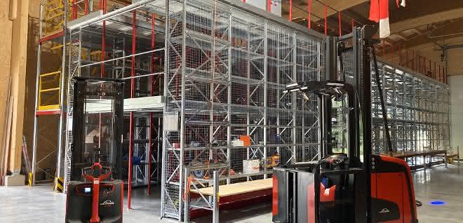 Zwischenlagern: Regalvarianten für Logistikzentrum Zwischenlagern: Regalvarianten für Logistikzentrum