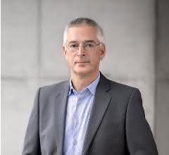 Dr. Martin Langer