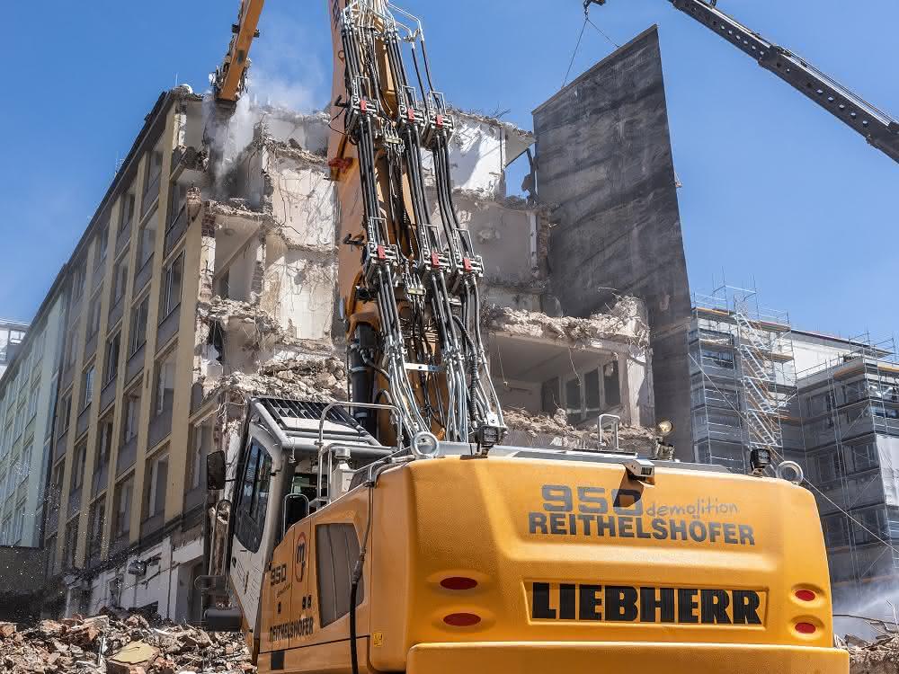 Liebherr-Abbruchbagger