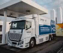 Wego-LKW an der H2-Tankstelle in Berlin