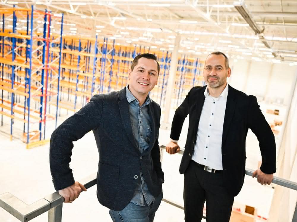 Logistics capacities expanded: DB Schenker moves into Shared Logistics Center at Radeberg site