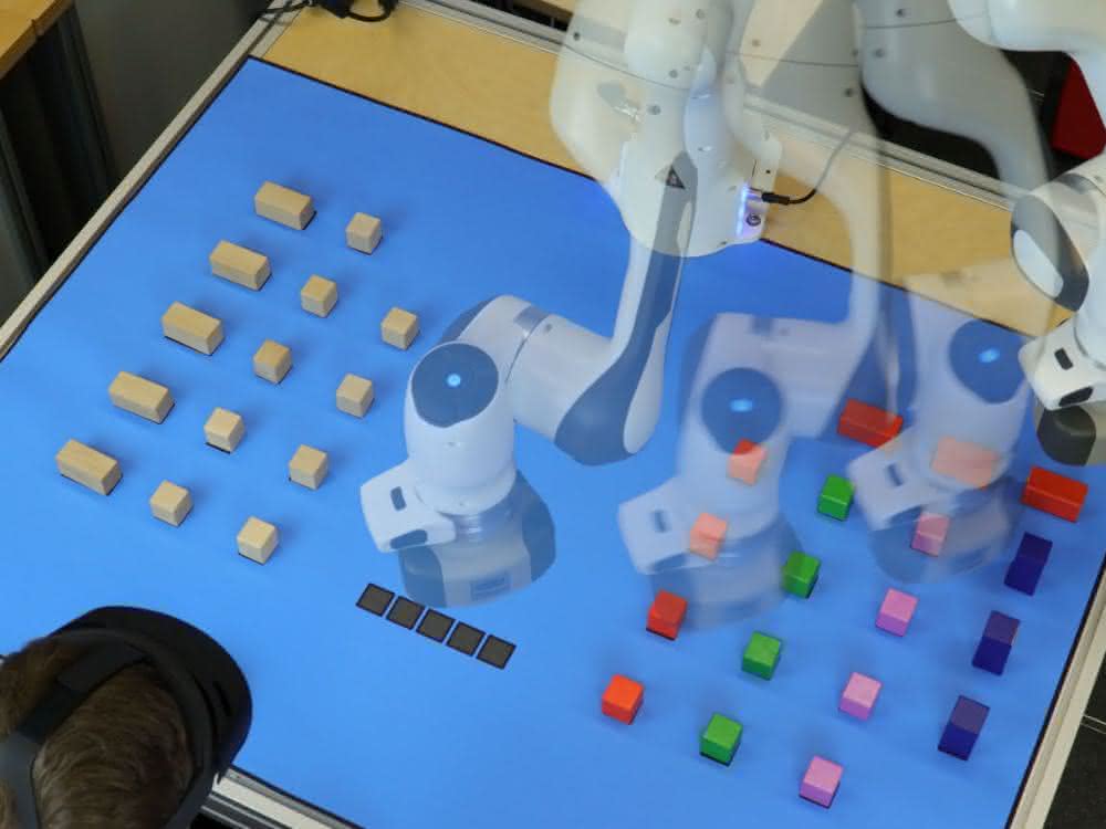 Robot track
