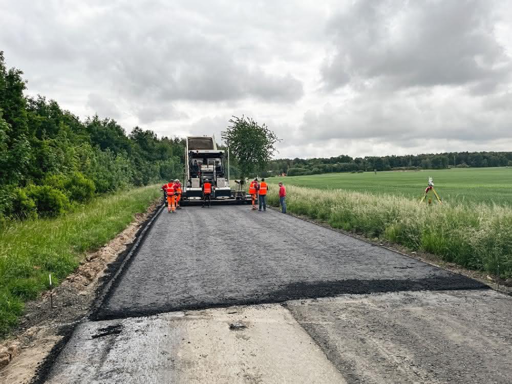 Straßenbau: Strabag testet 3D-Maschinensteuerung von Leica-Händler Makineo