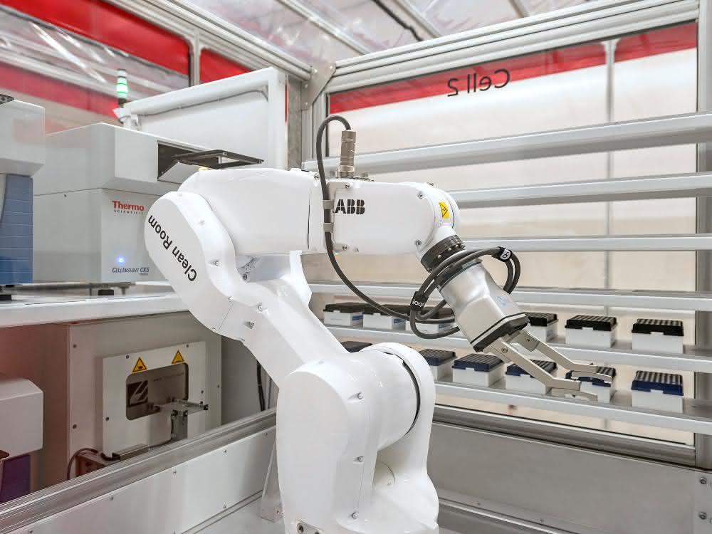 Automatisierung von Antikörpertests: Roboter im Einsatz für Forschung und Diagnostik Automatisierung von Antikörpertests: Roboter im Einsatz für Forschung und Diagnostik