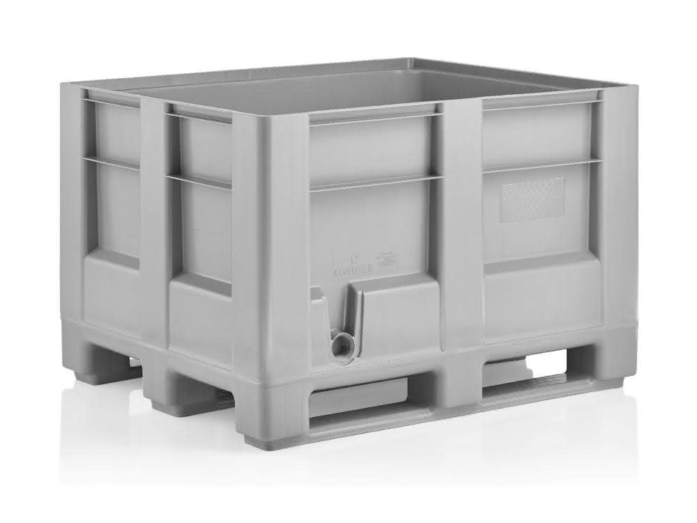 Plastic pallet box