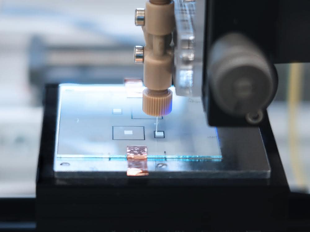 Fraunhofer IAP: Materials for printed LED displays