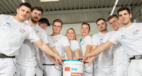 Das Nationalteam der Stuckateure hat sich zum Jahreswechsel neu formiert. Das Spachteltraining in der Knauf Akademie war daher auch wichtig, um den Teamgeist zu fördern.