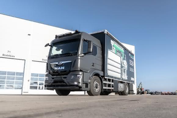 Recycling-Revolution auf der Baustelle: Der Mudcleaner Truck recycelt Bohrschlämme aus dem HDD-Verfahren direkt vor Ort.