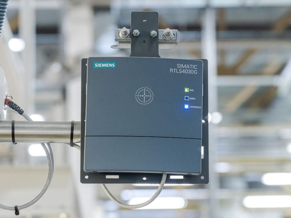 Software and identification systems: Autonomous vehicles learn to recognize traffic lights