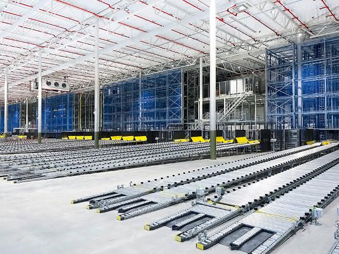 Distribution center in the center of Sweden