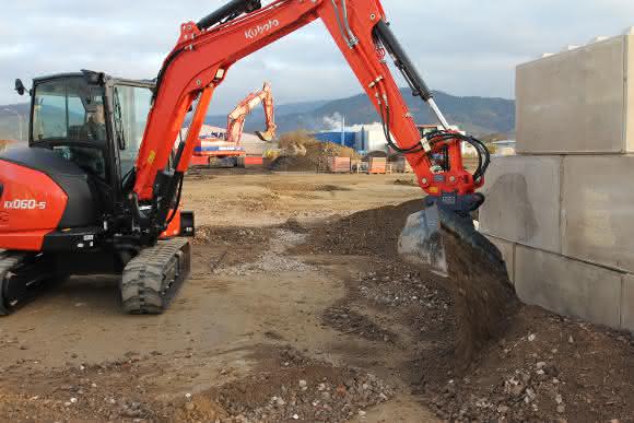 Vollhydraulische Schnellwechselsysteme von Lehnhoff steigern die Effizienz des Arbeitseinsatzes.