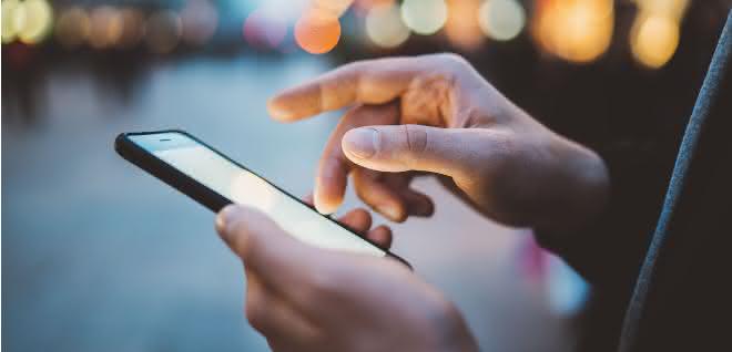 High-speed connections: Materials for 5G communication