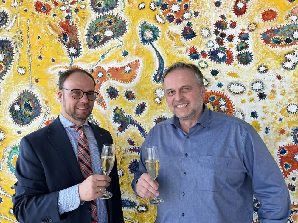 Data analysis: ifm takes over CMS Automatisierungstechnik