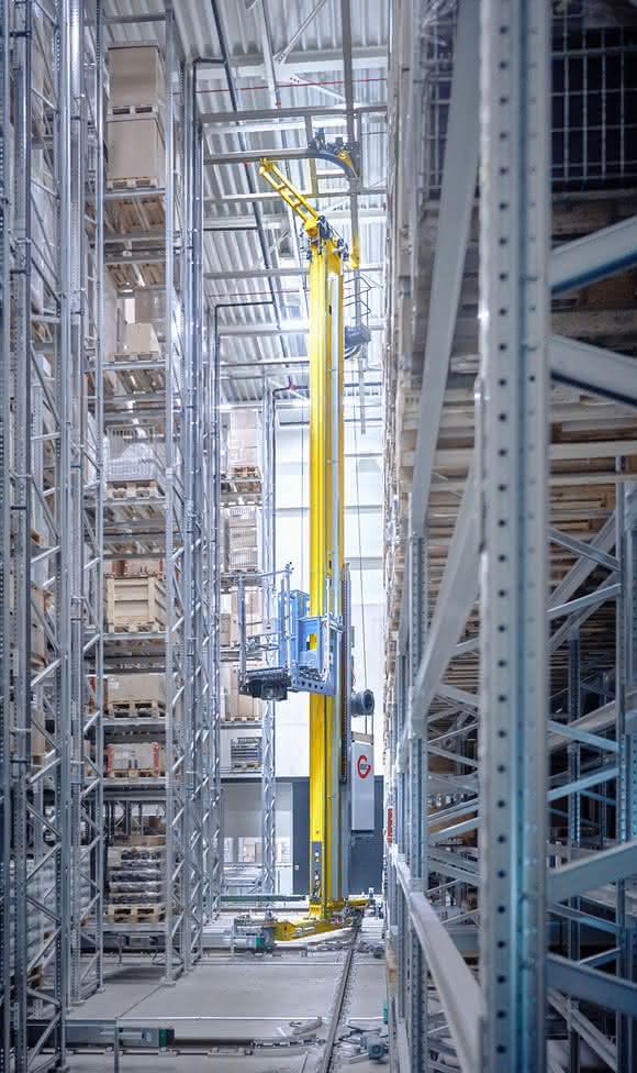 High-bay warehouse: Well chilled for sure