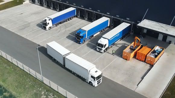 Logistics software: The path to slot management in real time