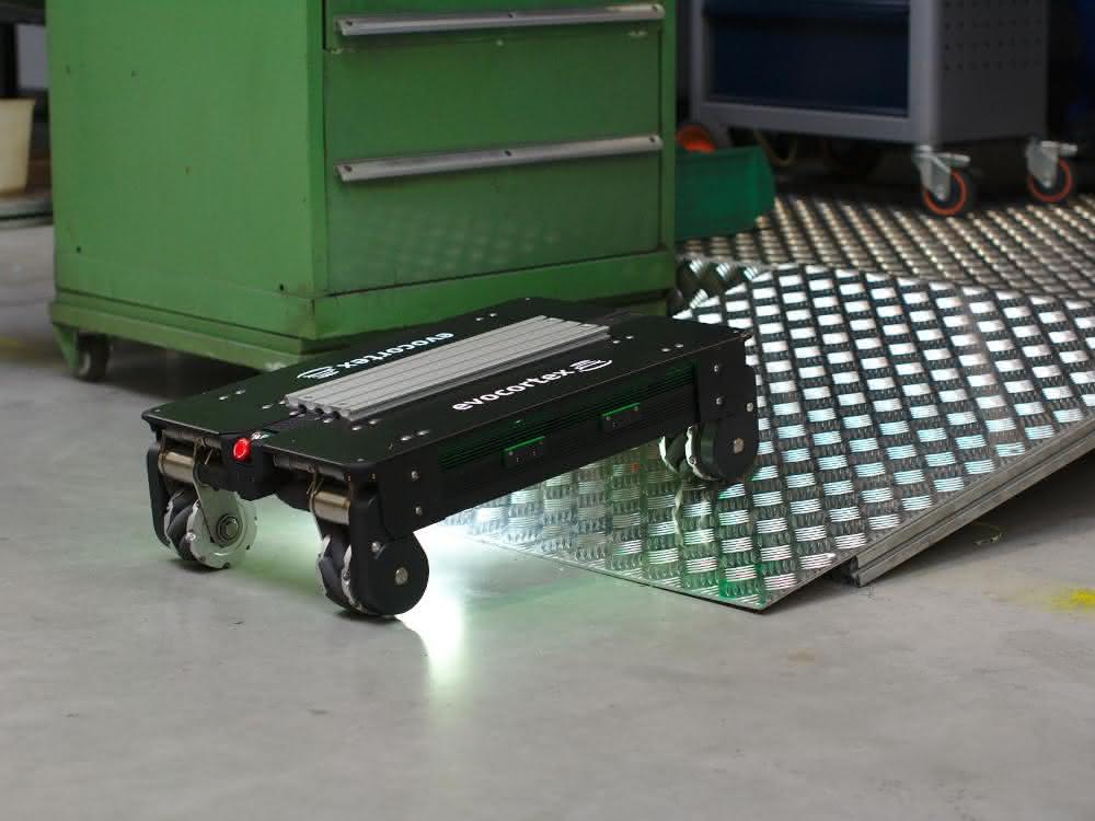 Wheel modules with the specially shaped Mecanum wheels Wheel modules with the specially shaped Mecanum wheels