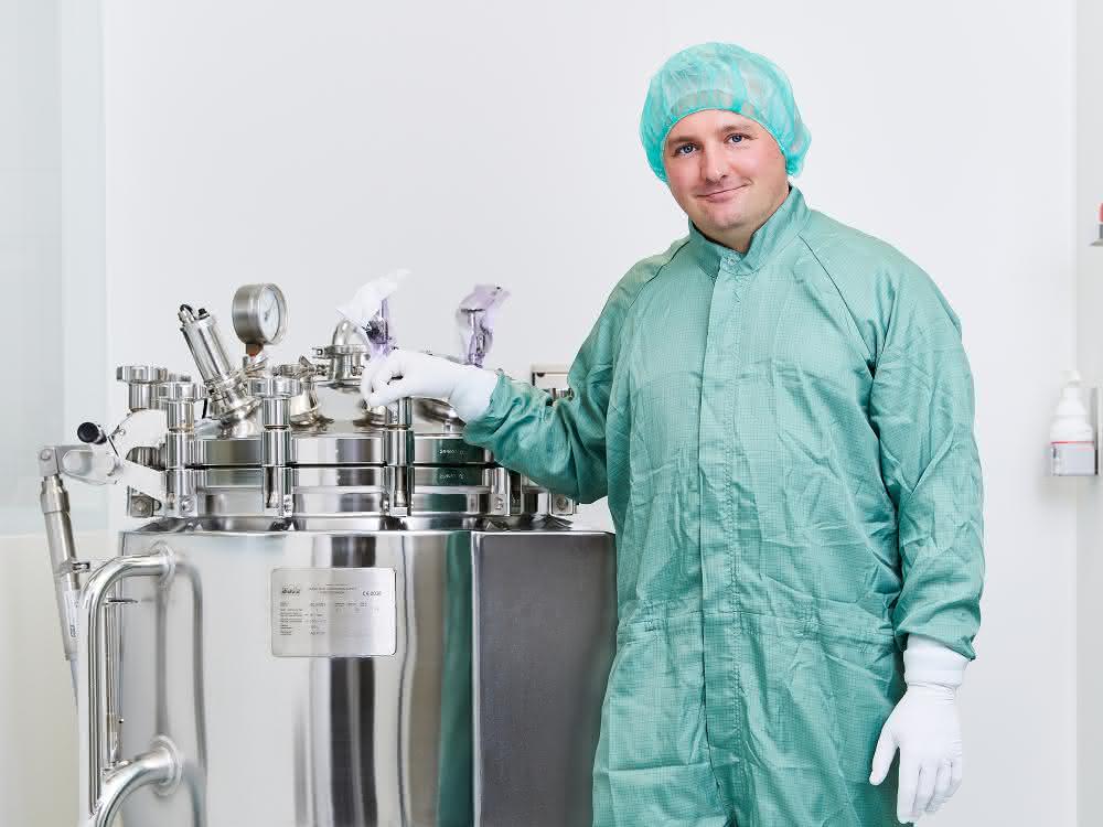 Darko Kanja, Mitarbeiter Lösungsherstellung bei Vetter. Darko Kanja, Mitarbeiter Lösungsherstellung bei Vetter.