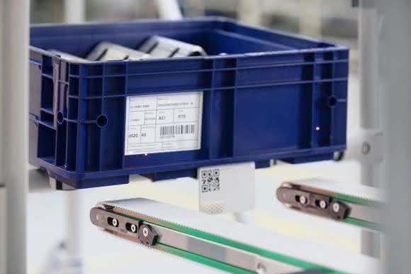 12 Magazino Soto robots for MAN: Mobile robot for material supply