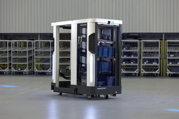 12 Magazino Soto robots for MAN: Mobile robot for material supply