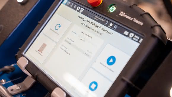 Robotics: Cobot palletizer increases intralogistics efficiency Robotics: Cobot palletizer increases intralogistics efficiency