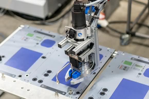Research: Electrolyzers for green hydrogen