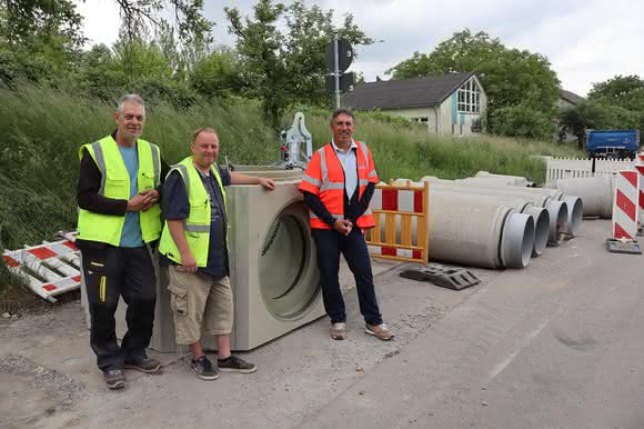 Neue Wege: P.V. Betonfertigteilwerke weiß: Die Kombination macht’s!