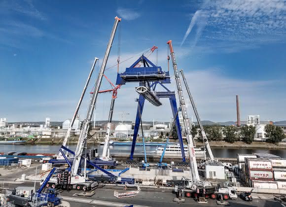 Baukran Logistik: Fünffach-Hub mit Konzept von BKL