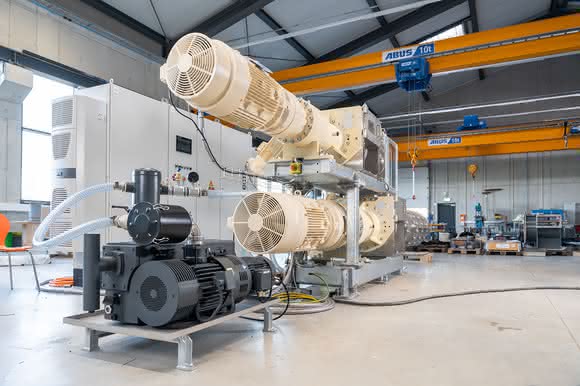 Planetary gearbox: Compact printed matter