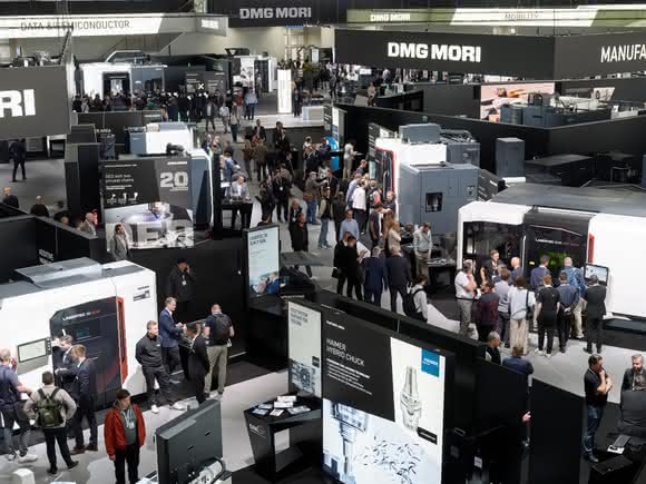 Production, metalworking and robots: Interview: "Process integration is the right way forward"