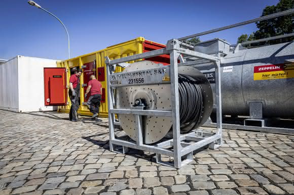 Energieversorgung: Zeppelin Rental - dynamische Generatoren für die Baustelle