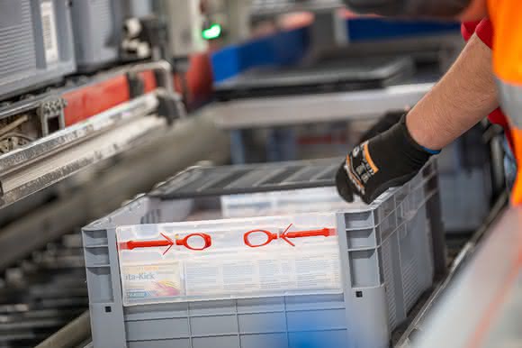 Verbesserte Prozesssicherheit: Behälter für sichere Prozesse und smarte Kommissionierung
