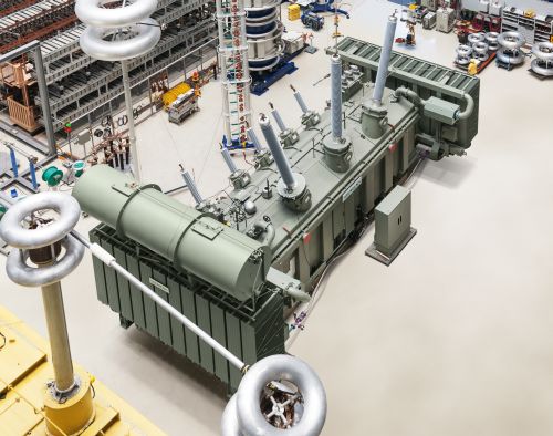 Wirtschaft + Unternehmen: Siemens: Erster Großtransformator mit Pflanzenöl